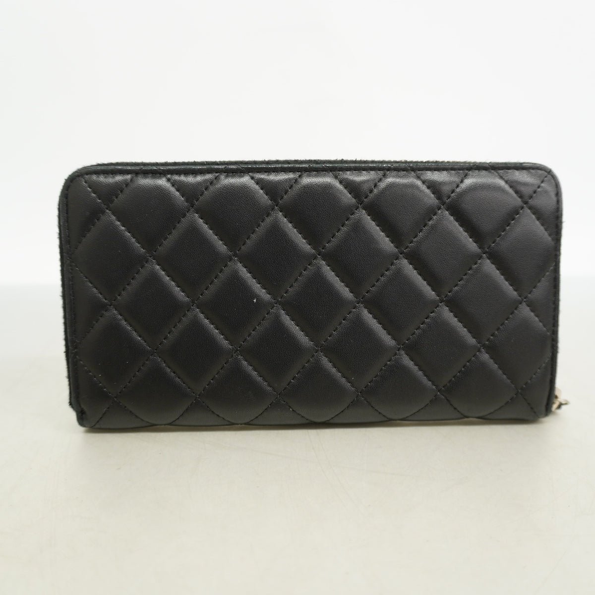 【6ie7279】シャネル 長財布 マトラッセ ラムスキン ブラック シルバー金具【中古】レディース