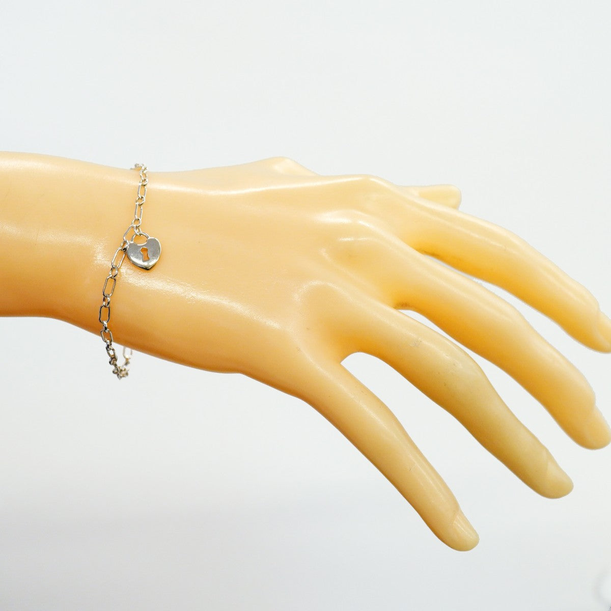 【6jfb0005-k】ティファニー ブレスレット ハートロック シルバー925【中古】レディース