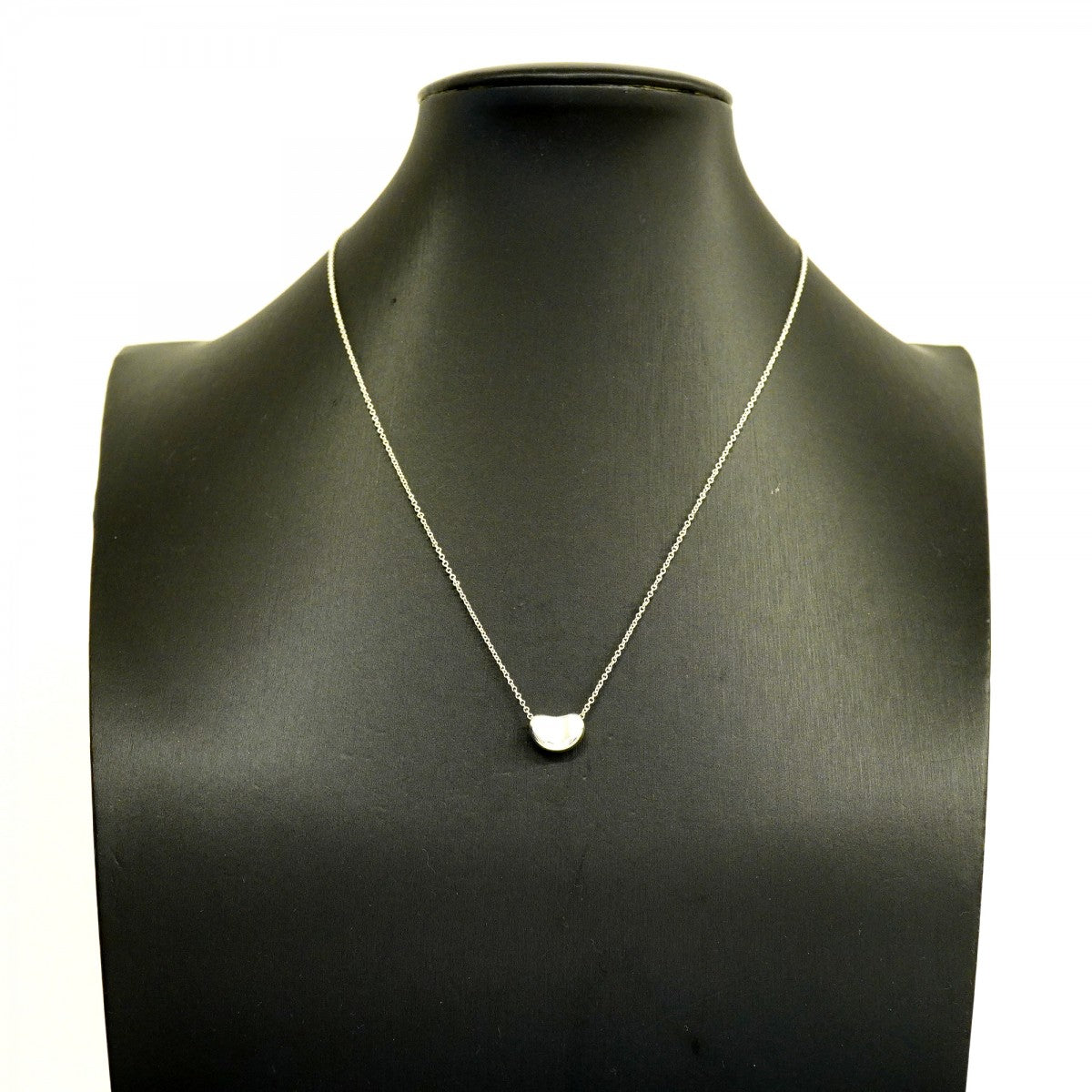 【6jgb0176-k】ティファニー ネックレス ビーン シルバー925【中古】レディース