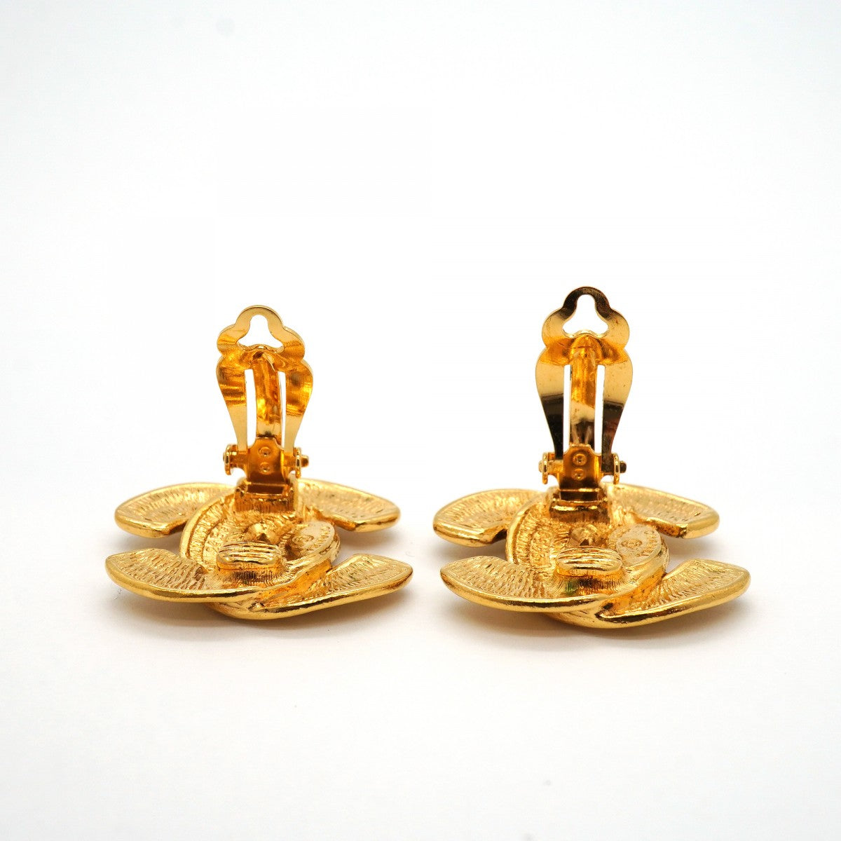 【6jgb0311-k】シャネル イヤリング ヴィンテージ ココマーク マトラッセ GPメッキ ゴールド【中古】レディース