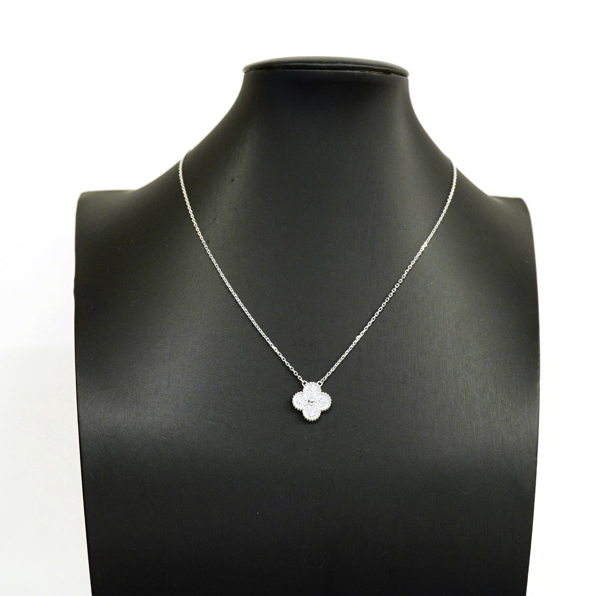 【6jhb0232】ヴァンクリーフ&アーペル ネックレス ヴィンテージ アルハンブラ K18WG ホワイトゴールド ダイヤモンド【中古】レディース