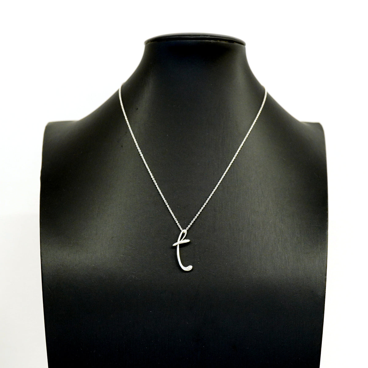 【6jhb0312-k】ティファニー ネックレス イニシャルT シルバー925【中古】レディース