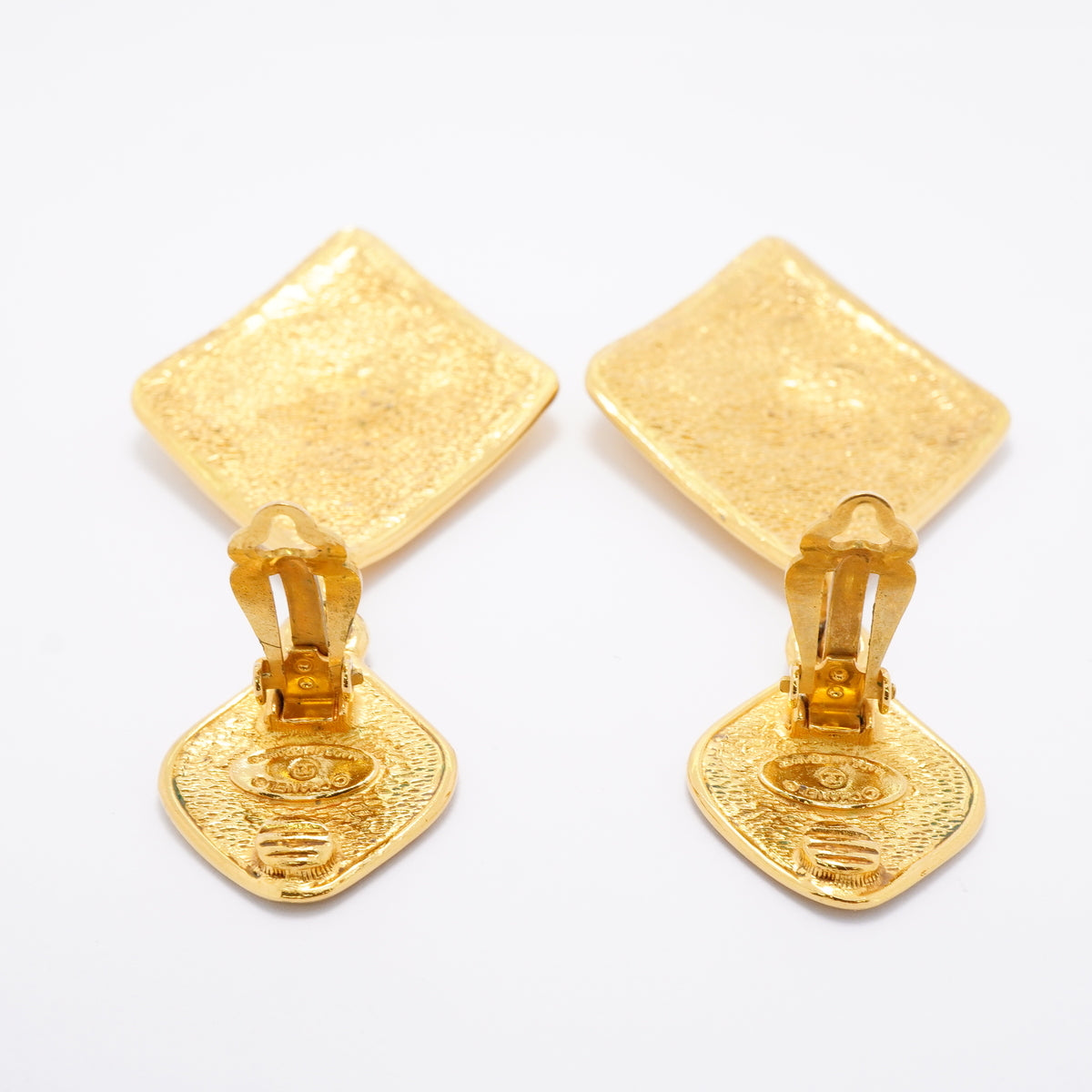【6jhb0468】シャネル イヤリング ヴィンテージ ココマーク 菱形 GPメッキ ゴールド【中古】レディース