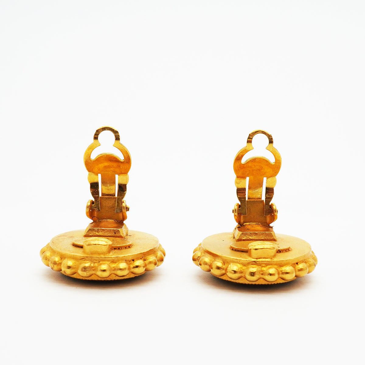 【6jhb0747】シャネル イヤリング ヴィンテージ ココマーク GPメッキ ゴールド ブラック【中古】レディース