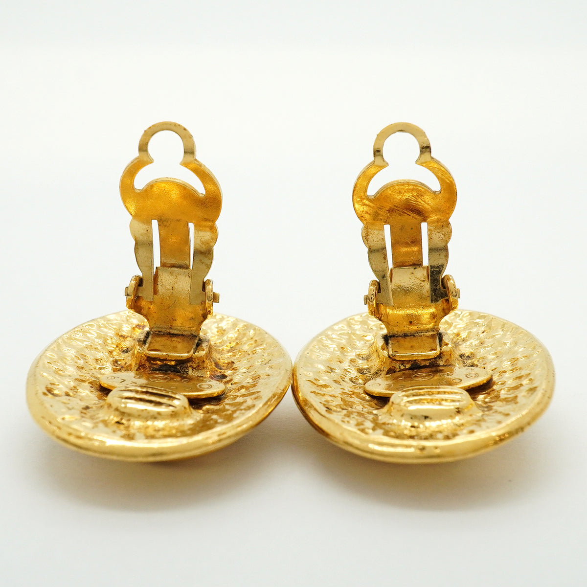 【6jhb0804】シャネル イヤリング ヴィンテージ ココマーク オーバル GPメッキ ゴールド【中古】レディース