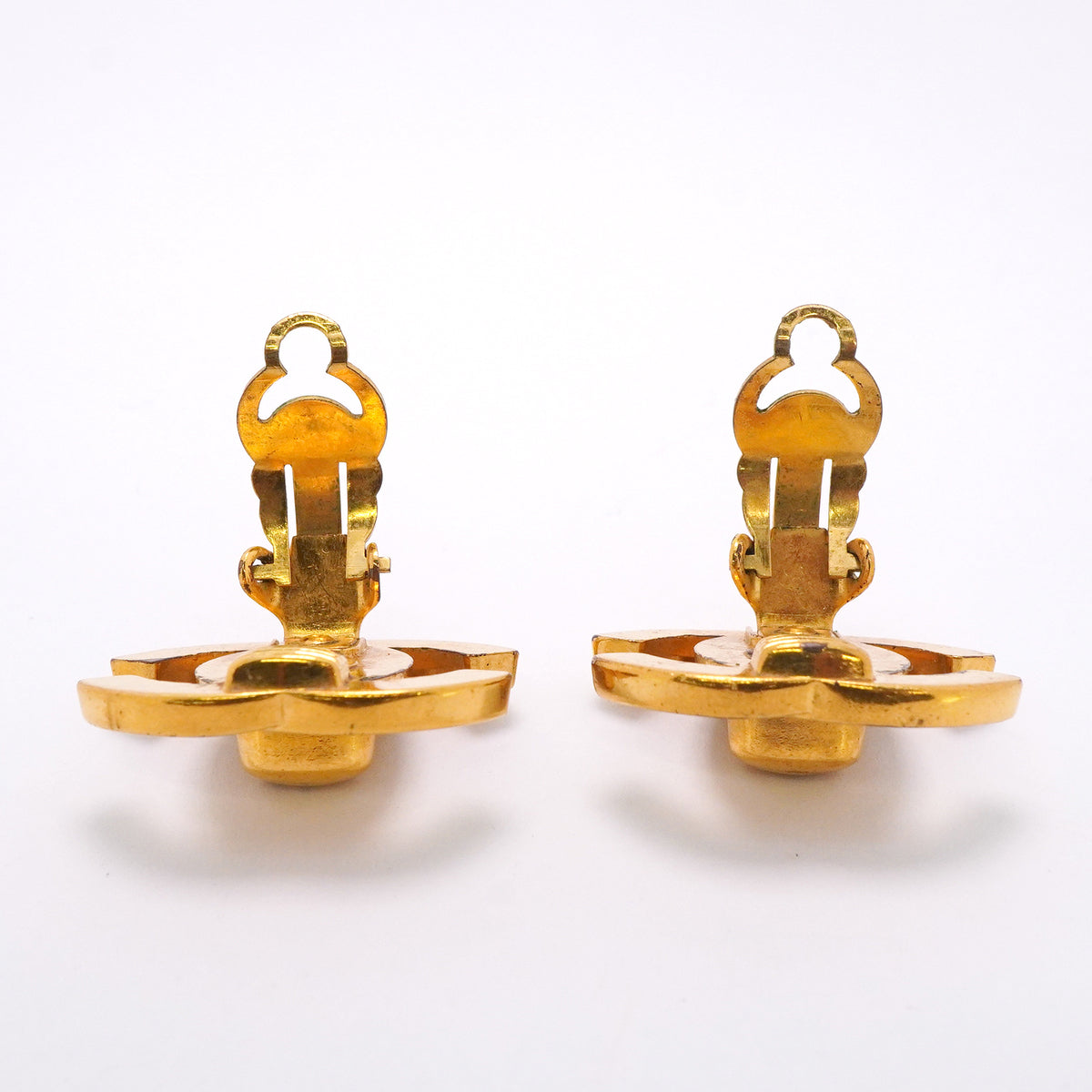 【6jkb0099】シャネル イヤリング ヴィンテージ ココマーク ターンロック GPメッキ ゴールド【中古】レディース