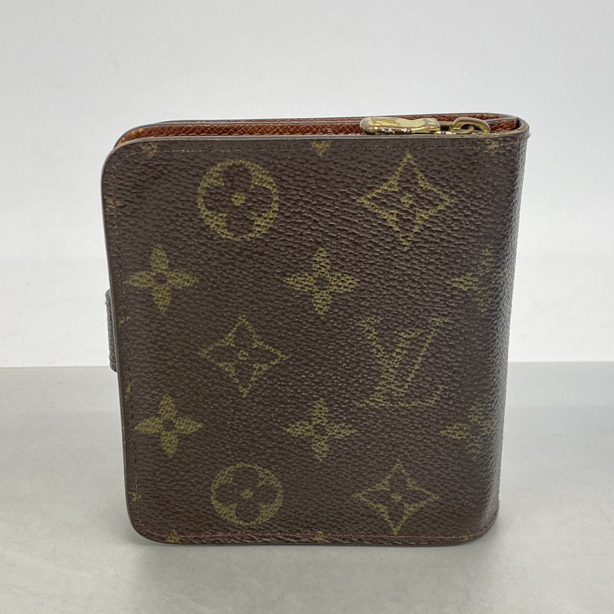 【6kc2225】ルイヴィトン 財布 モノグラム コンパクトジップ M61667 ブラウン【中古】レディース