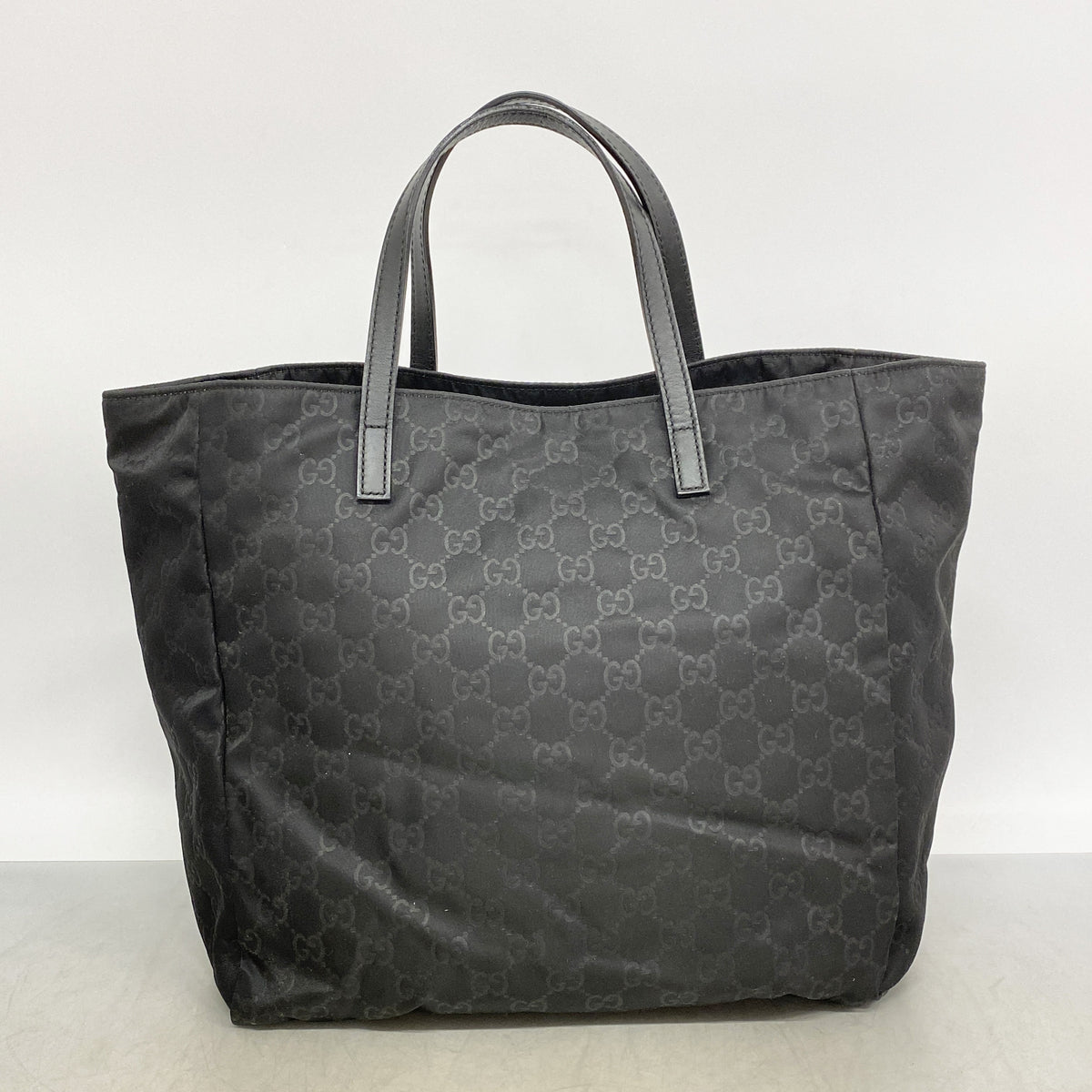 【6kc2482】グッチ トートバッグ GGナイロン 282439 ナイロン ブラック シャンパンゴールド金具【中古】レディース