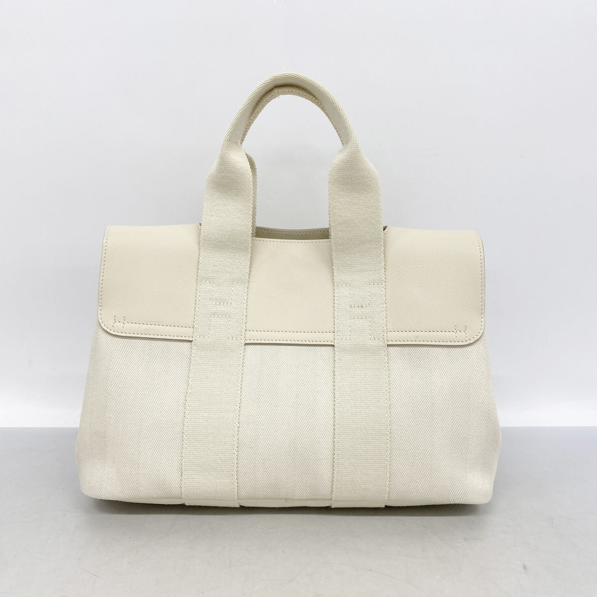 【6kc2572】エルメス トートバッグ ヴァルパライソPM トワルシェブロン ホワイト シルバー金具 □L刻印【中古】レディース