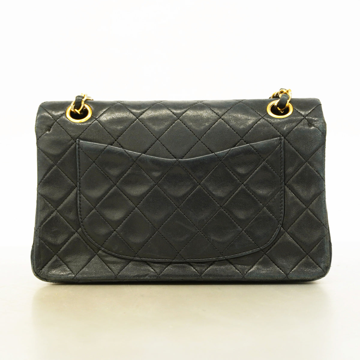 【6kd3961】シャネル ショルダーバッグ マトラッセ Wフラップ Wチェーン ラムスキン ブラック ゴールド金具【中古】レディース
