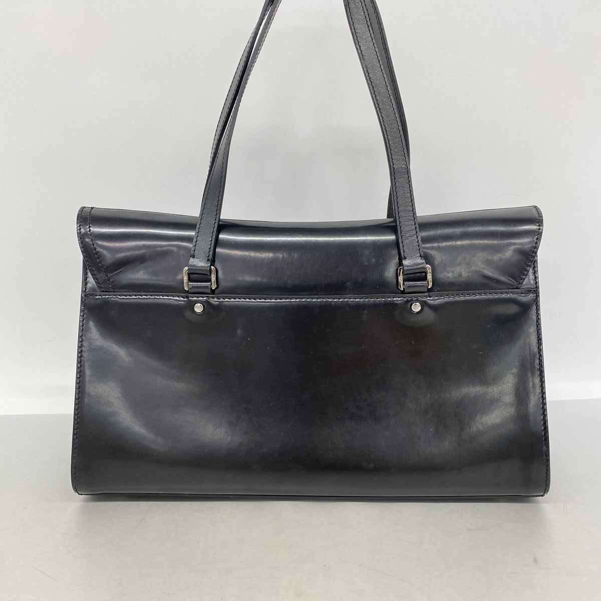 【6kd4416】クリスチャンディオール ショルダーバッグ サドル レザー ブラック シルバー金具【中古】レディース