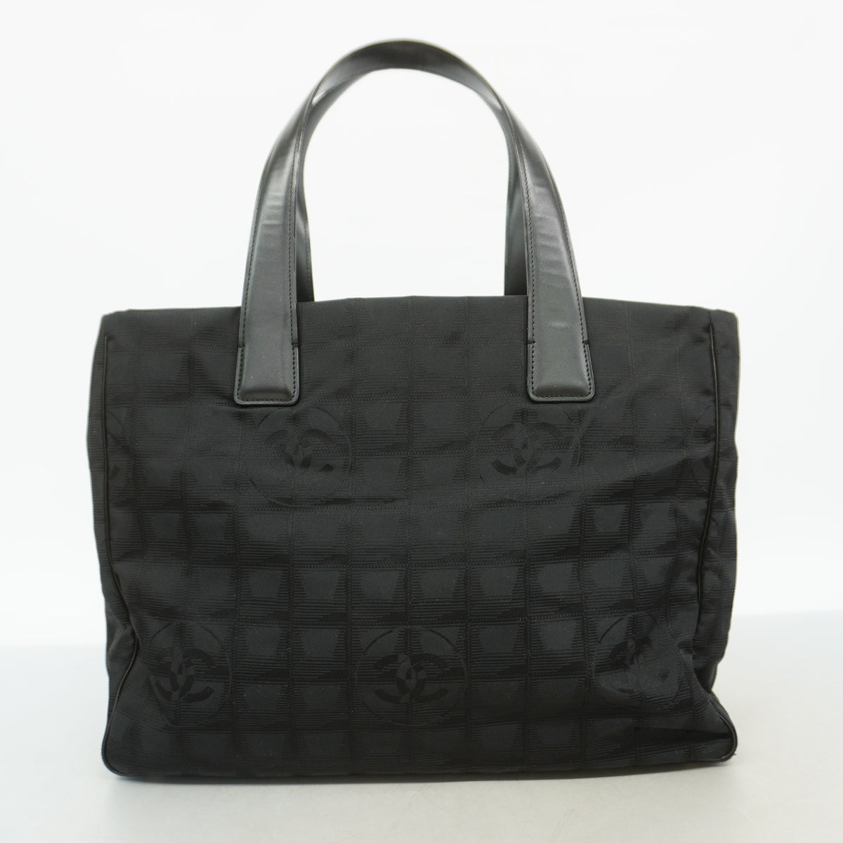 【6ke5997】シャネル トートバッグ ニュートラベル ナイロン ブラック シャンパンゴールド金具【中古】レディース