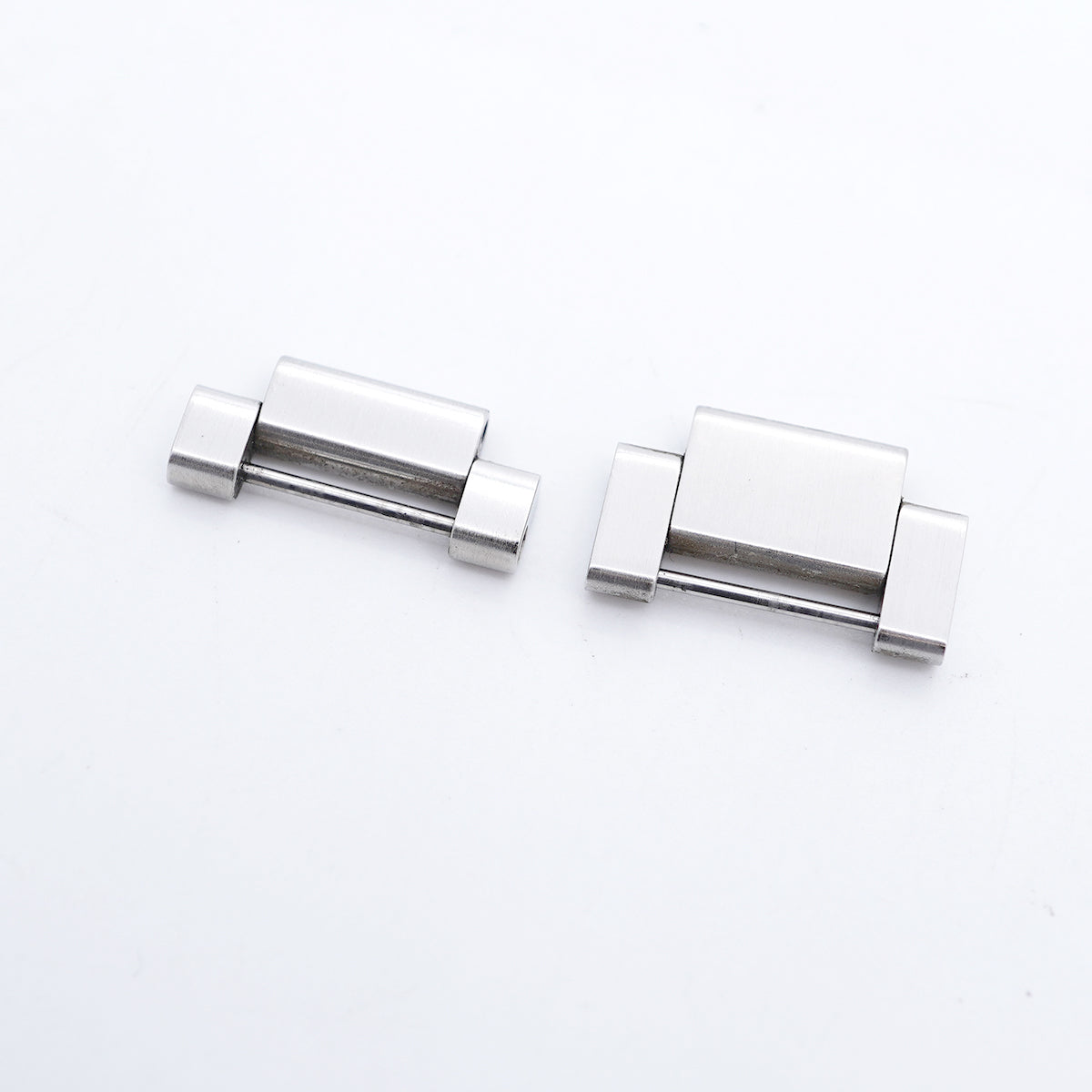 【6wid0291】オメガ シーマスター アクアテラ クロノグラフ 231.10.44.50.06.001 グレー文字盤【中古】腕時計 メンズ