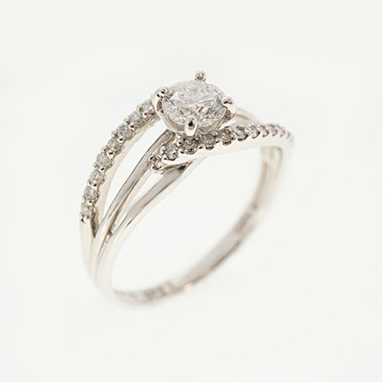 【ju281】 リング Pt900 プラチナ ダイヤモンド 0.34ct/0.10ct 11号 未使用【中古】レディース