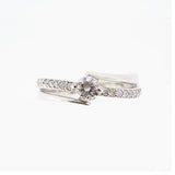 【jv448】 リング Pt900 プラチナ ダイヤモンド 0.220ct/0.180ct 9号 未使用【中古】レディース