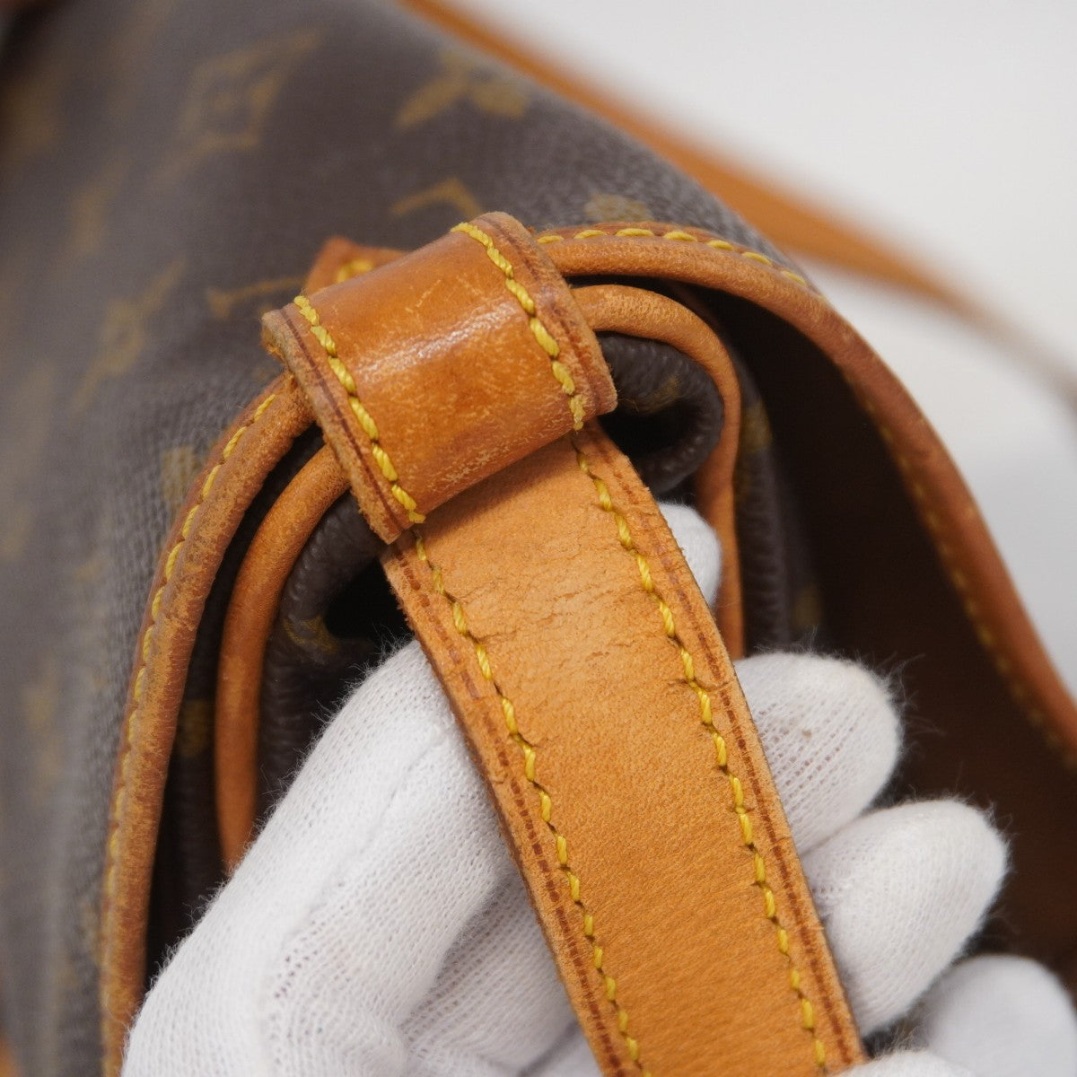 ★最終価格【5gd4026-h】ルイヴィトン ショルダーバッグ モノグラム ソミュール30 M42256 ブラウン【中古】レディース