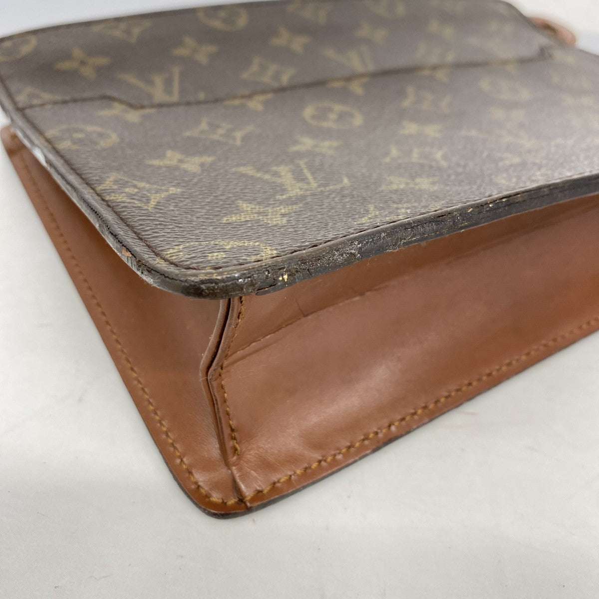 【5gd5197-h】ルイヴィトン クラッチバッグ エピ ポシェットオム M51795 ブラウン【中古】メンズ