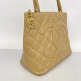 【5gd5297-h】シャネル トートバッグ 復刻トート キャビアスキン ベージュ ゴールド金具【中古】レディース