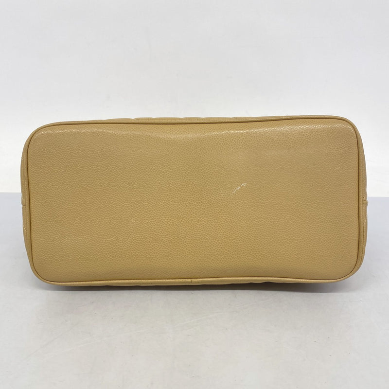 【5gd5297-h】シャネル トートバッグ 復刻トート キャビアスキン ベージュ ゴールド金具【中古】レディース