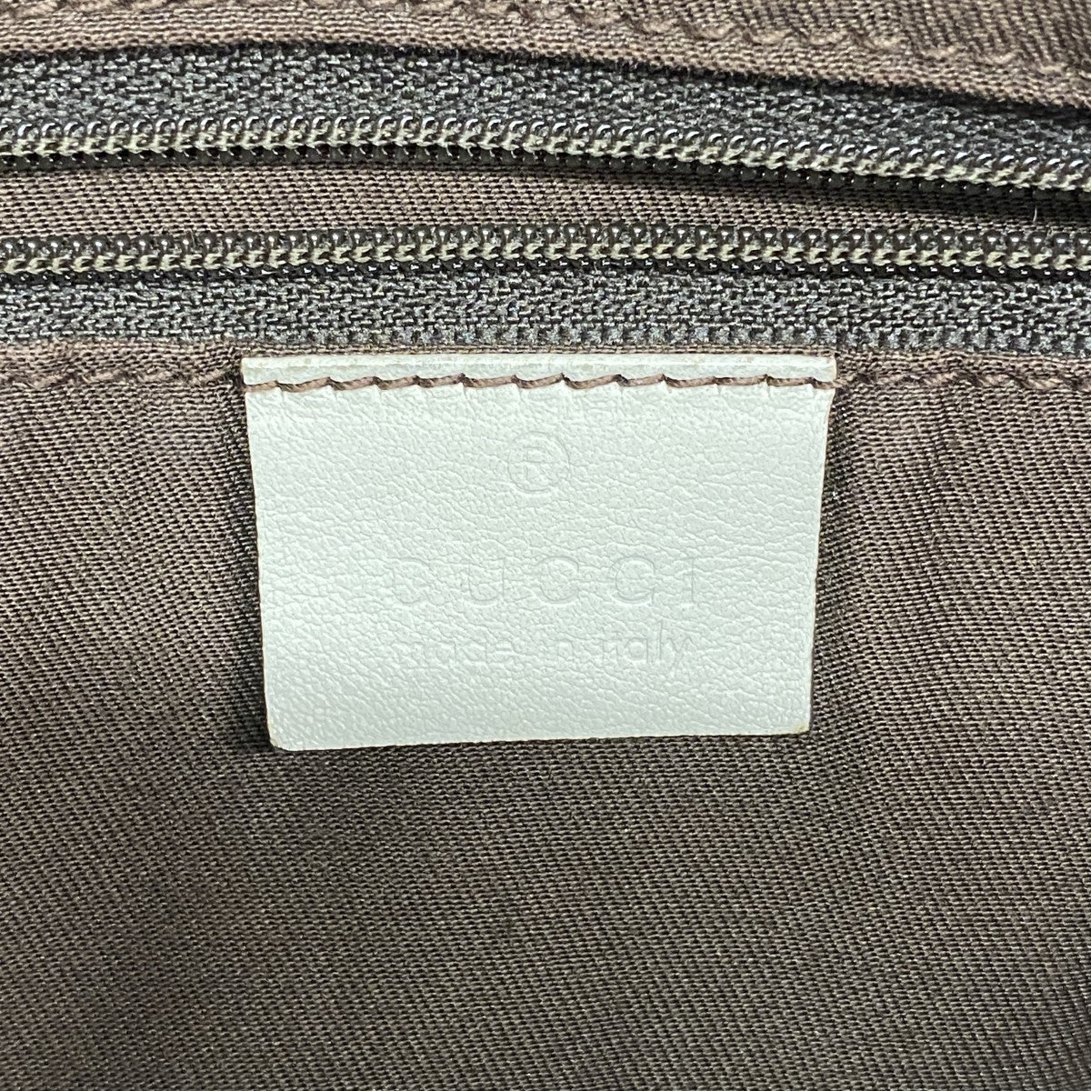 ★SALE【5gd5349-h】グッチ ショルダーバッグ GGキャンバス/アビー 203257 キャンバス ベージュ ホワイト シャンパンゴールド金具【中古】レディース