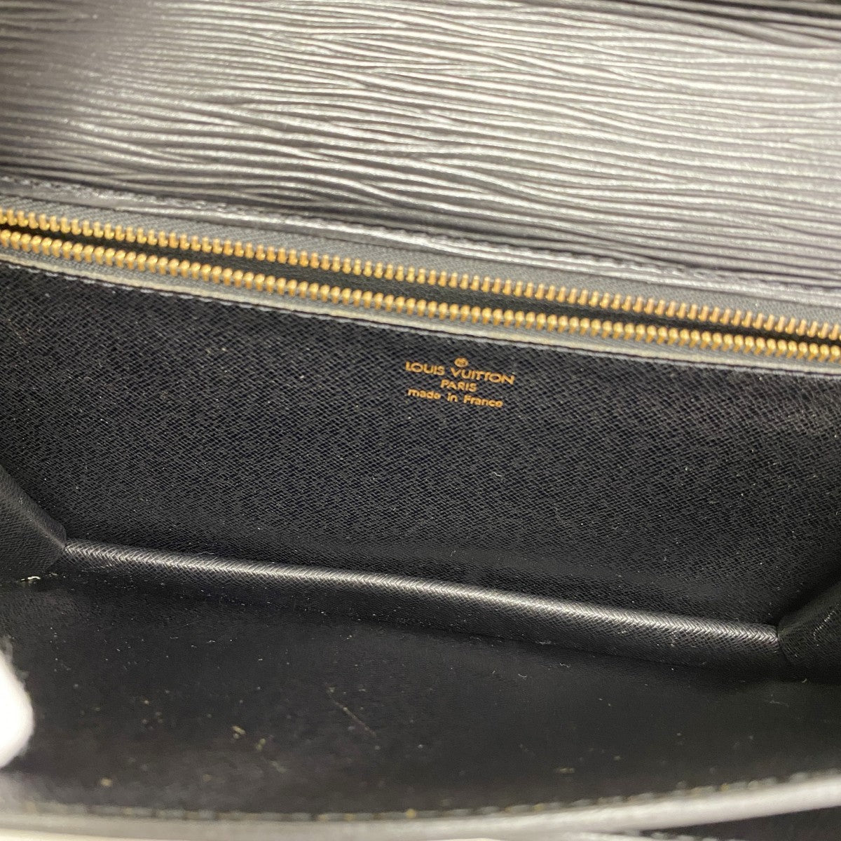 【5gd5352-h】ルイヴィトン クラッチバッグ エピ ポシェットセリエドラゴンヌ M52612  ノワール【中古】メンズ