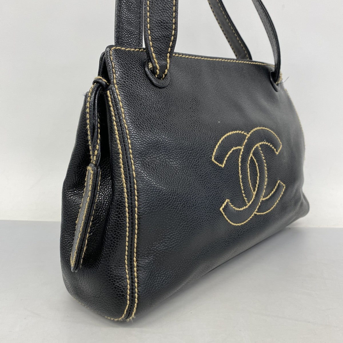 【5gd5384-h】シャネル ハンドバッグ キャビアスキン ブラック ゴールド金具【中古】レディース