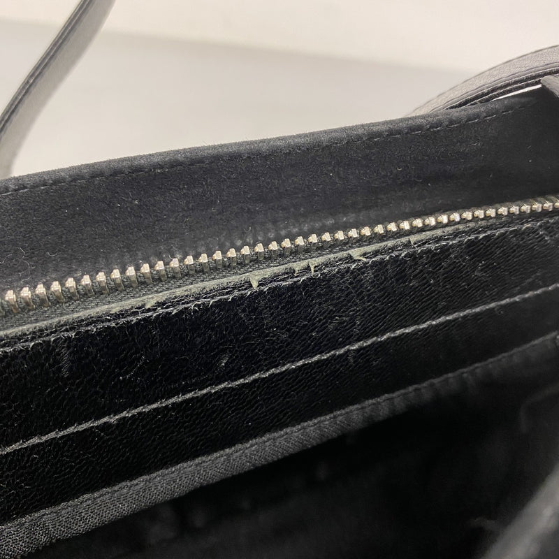 【5gd5409-h】フェンディ ショルダーバッグ スウェード ブラック シルバー金具【中古】レディース