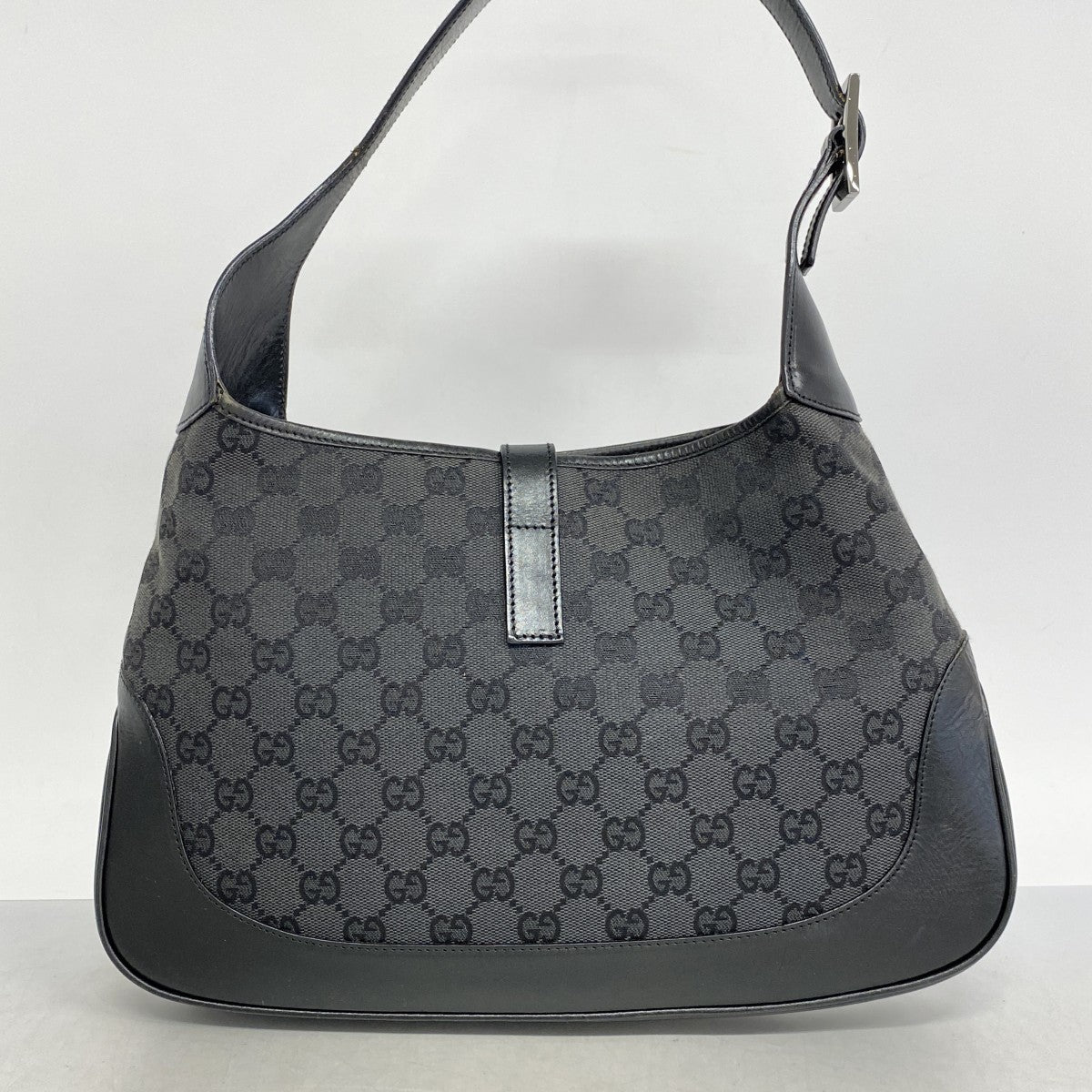 ★SALE【5gd5511-h】グッチ ショルダーバッグ GGキャンバス 001 3306 キャンバス ブラック シルバー金具【中古】レディース