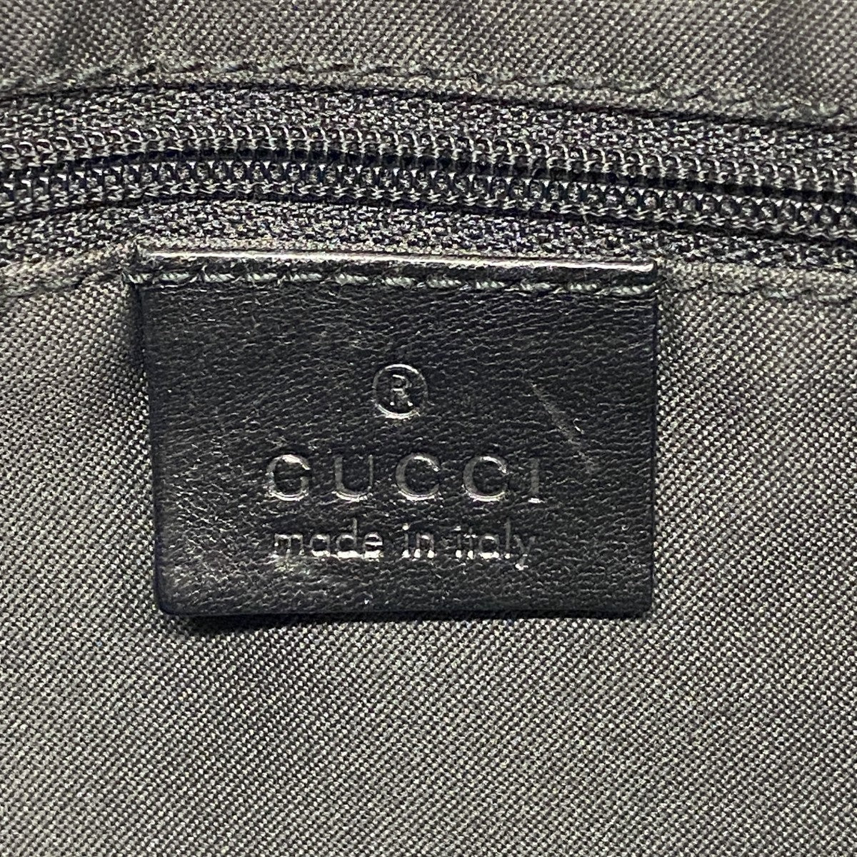 ★SALE【5gd5511-h】グッチ ショルダーバッグ GGキャンバス 001 3306 キャンバス ブラック シルバー金具【中古】レディース