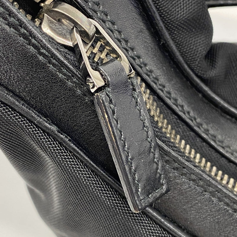 【5ge5645-h】グッチ ショルダーバッグ 001 3315 ナイロン ブラック シルバー金具【中古】レディース