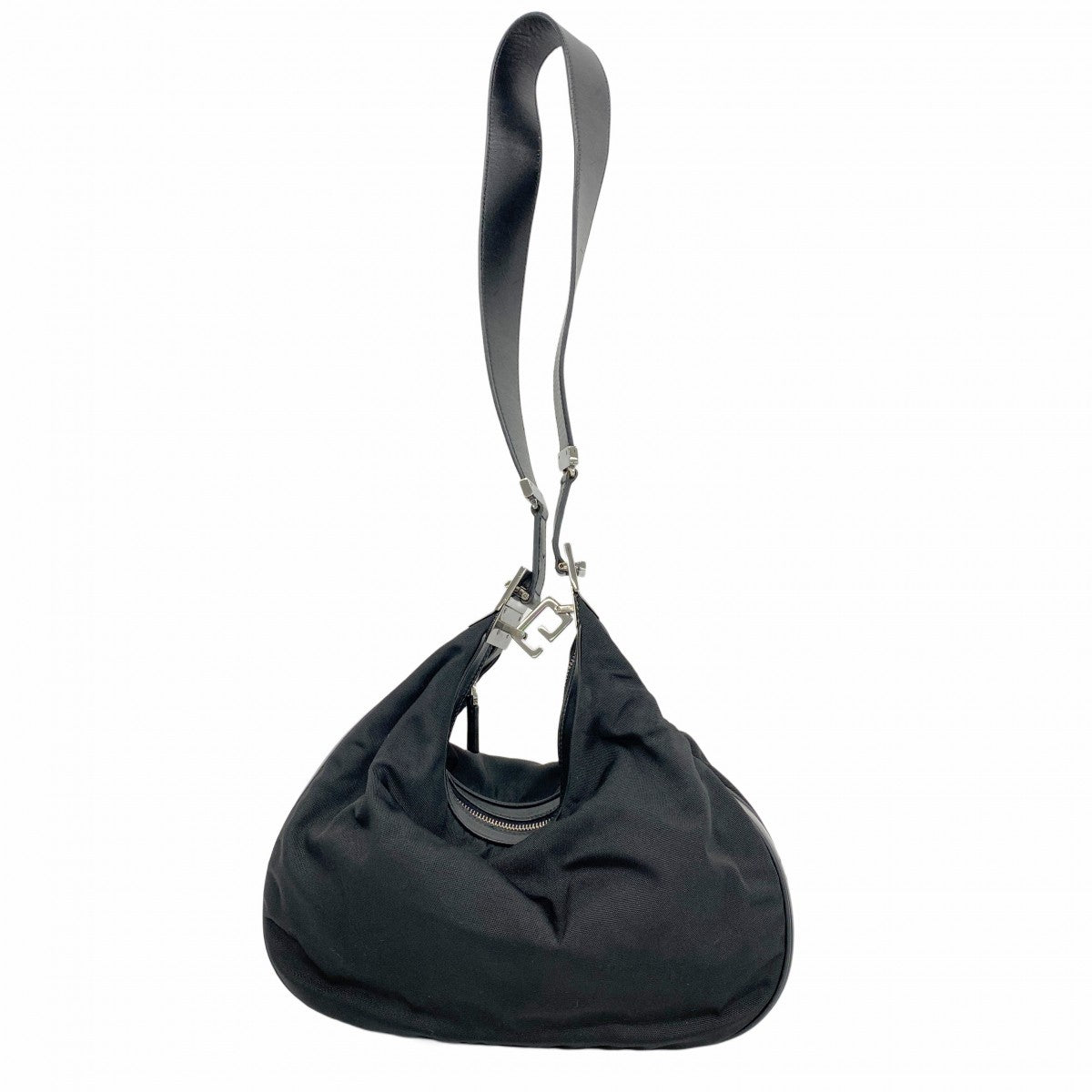 【5ge5645-h】グッチ ショルダーバッグ 001 3315 ナイロン ブラック シルバー金具【中古】レディース