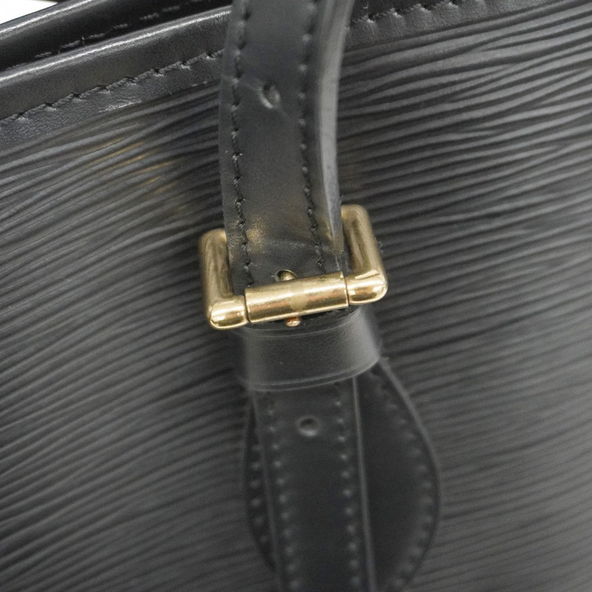 【5ge5822-b-h】ルイヴィトン トートバッグ エピ バケットPM M58992 ノワール SPO【中古】レディース