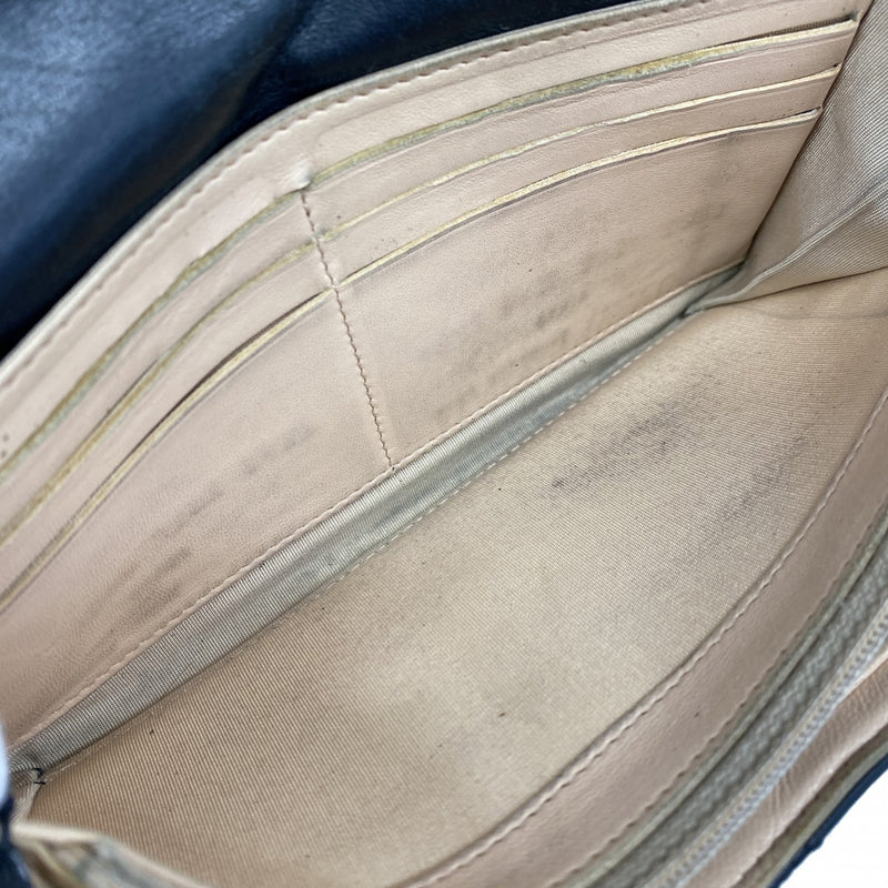 【5ge5890-h】シャネル 長財布 カメリア ラムスキン ブラック シルバー金具【中古】レディース