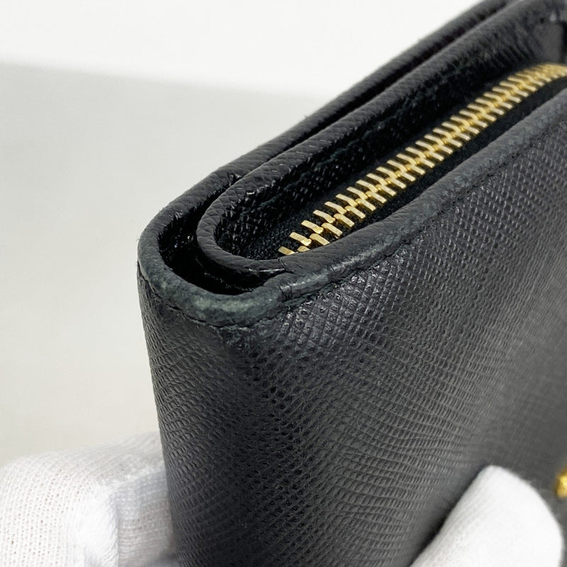 ★SALE【5ge6369-h】プラダ 財布 サフィアーノ レザー ブラック ゴールド金具【中古】レディース