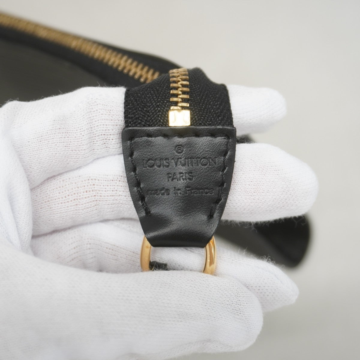 【5ge6413-h】ルイヴィトン ポーチ エピ ポシェットアクセソワール M52942 ノワール【中古】レディース