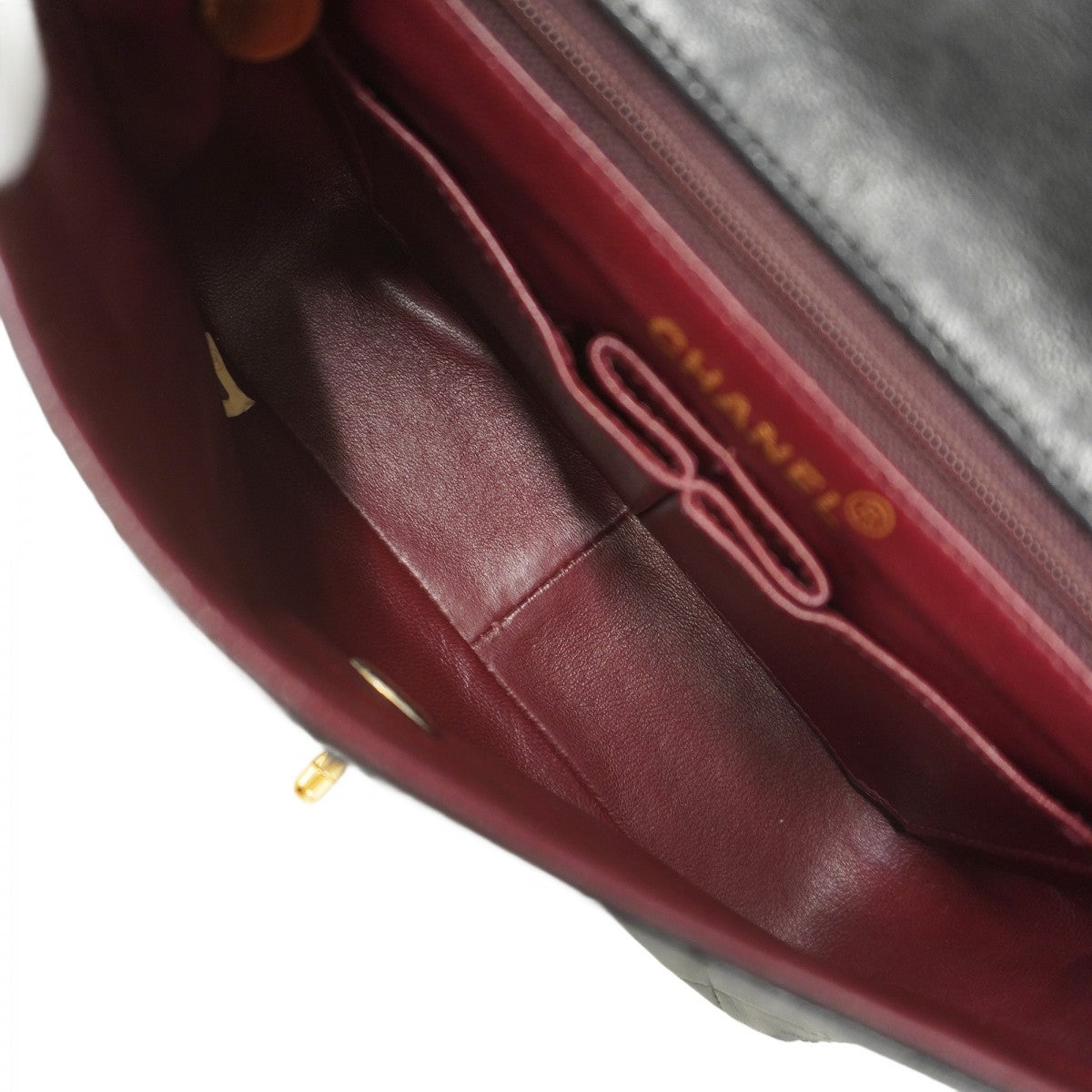 ★最終価格★SALE【5hb0649-h】シャネル ショルダーバッグ ミニマトラッセ チェーンショルダー ラムスキン ブラック ゴールド金具【中古】レディース