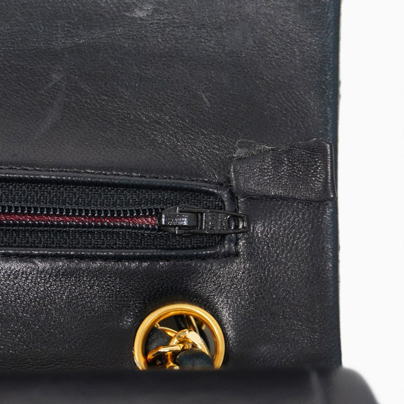 ★SALE【5hc1817-h】シャネル ショルダーバッグ マトラッセ Wフラップ Wチェーン ラムスキン ブラック ゴールド金具【中古】レディース