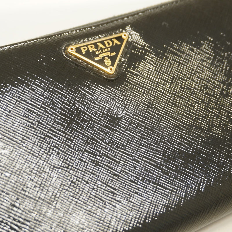 ★SALE【5hc2342-h】プラダ 長財布 サフィアーノ エナメル ブラック ゴールド金具【中古】レディース
