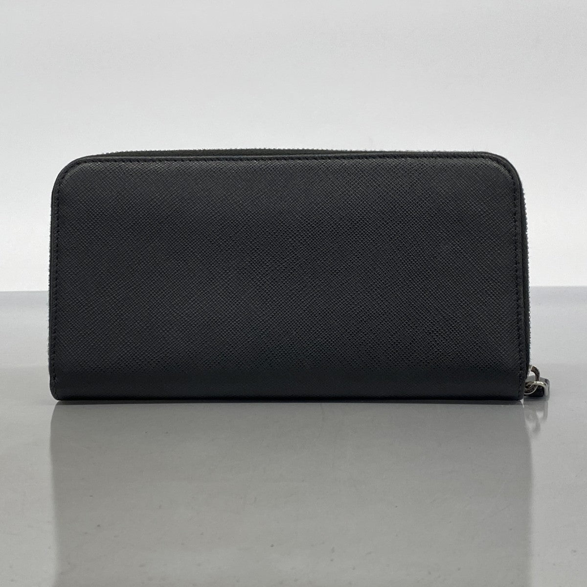 【5hc2401-h】プラダ 長財布 サフィアーノ レザー ブラック シルバー金具【中古】メンズ レディース ユニセックス