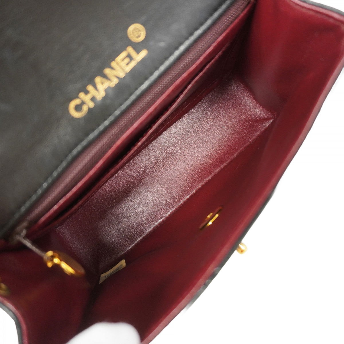 【5hc2538-h】シャネル ショルダーバッグ ミニマトラッセ チェーンショルダー ラムスキン ブラック ゴールド金具【中古】レディース
