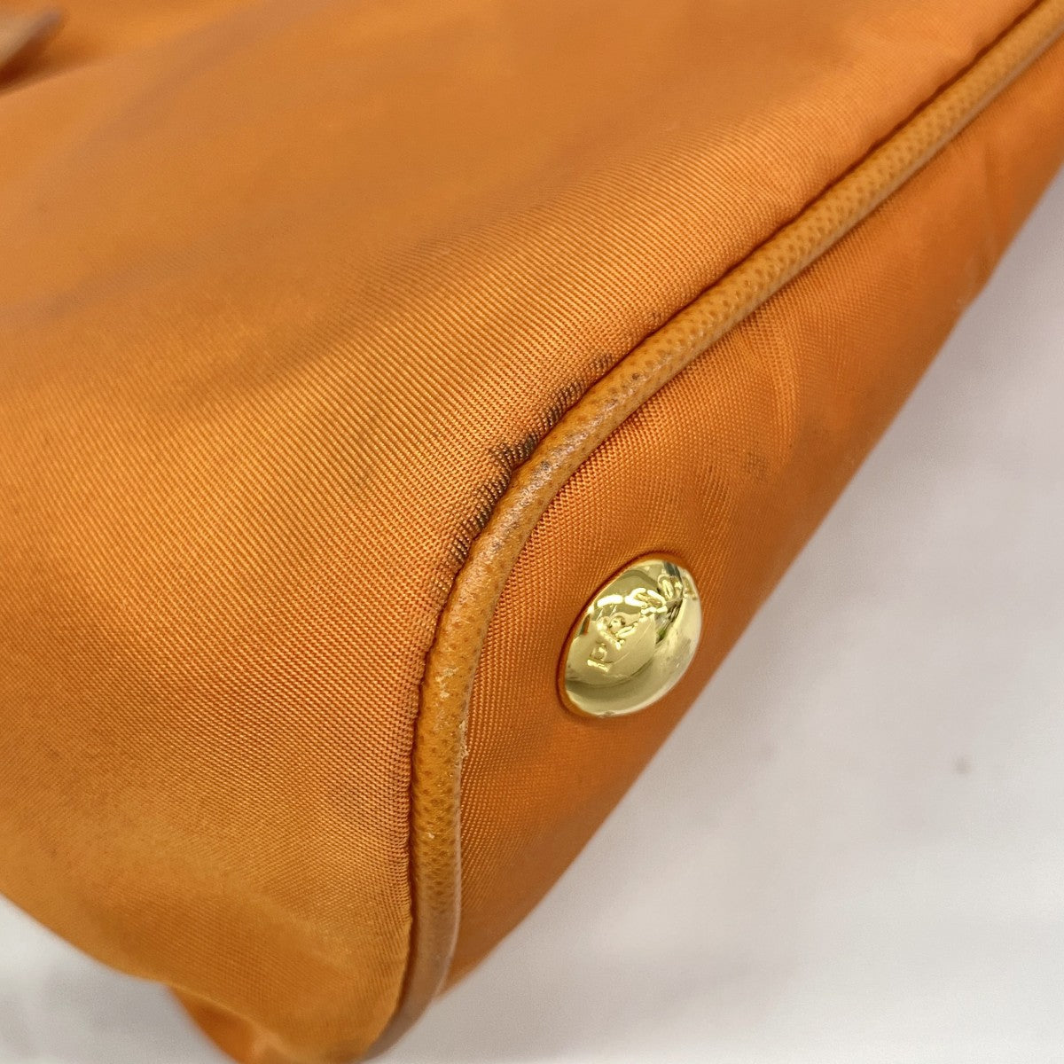 ★SALE【5hc2562-h】プラダ トートバッグ ナイロン オレンジ ゴールド金具【中古】レディース