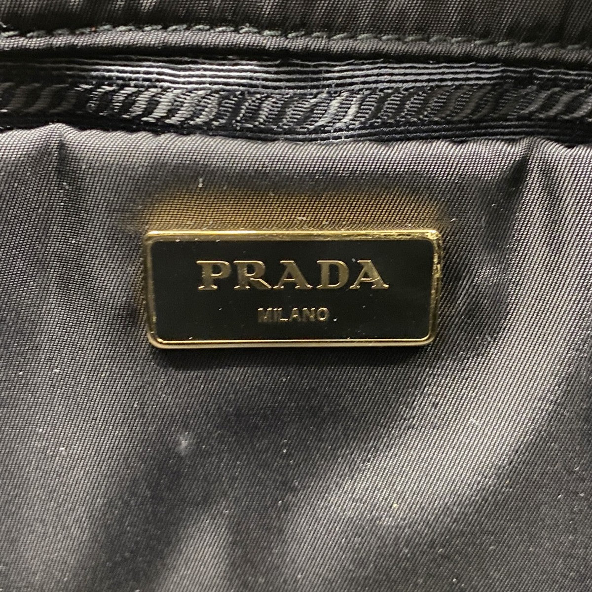 ★SALE【5hc2563-h】プラダ ハンドバッグ テスートボンバー ナイロン ブラック ゴールド金具【中古】レディース