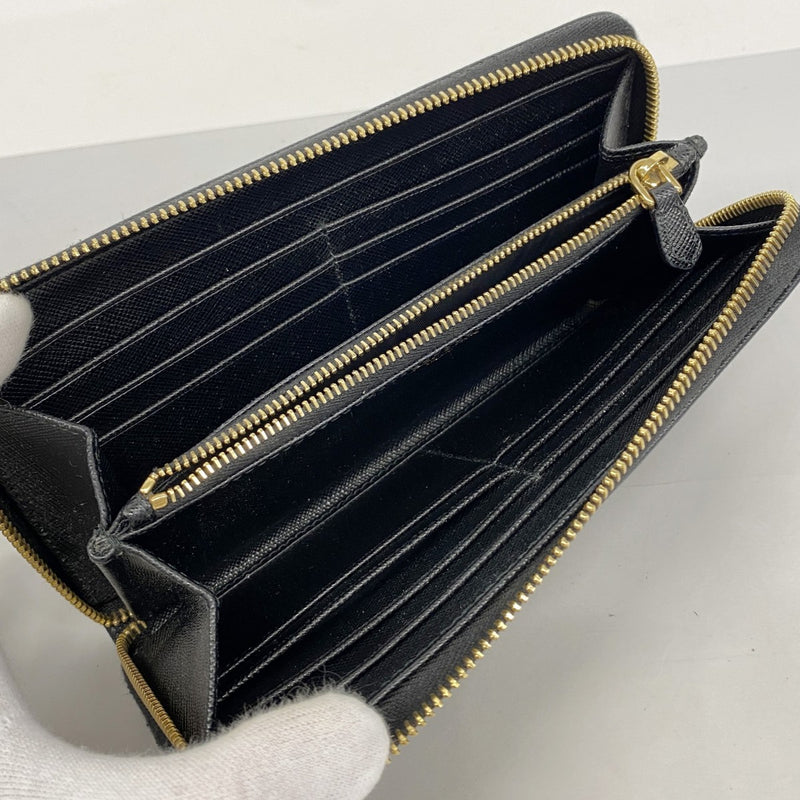 【5hc2564-h】プラダ 長財布 レザー ブラック ゴールド金具【中古】レディース
