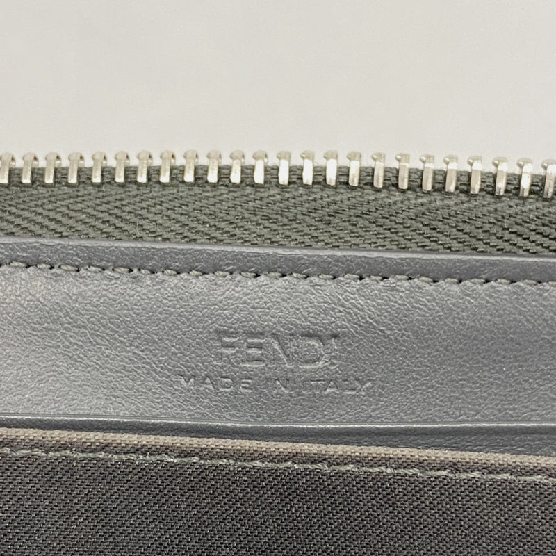 【5hc2701-h】フェンディ 長財布 レザー グレー マルチカラー シルバー金具【中古】レディース