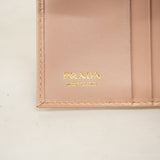 【5hd3267-h】プラダ 三つ折り財布 レザー ベージュ ゴールド金具【中古】レディース