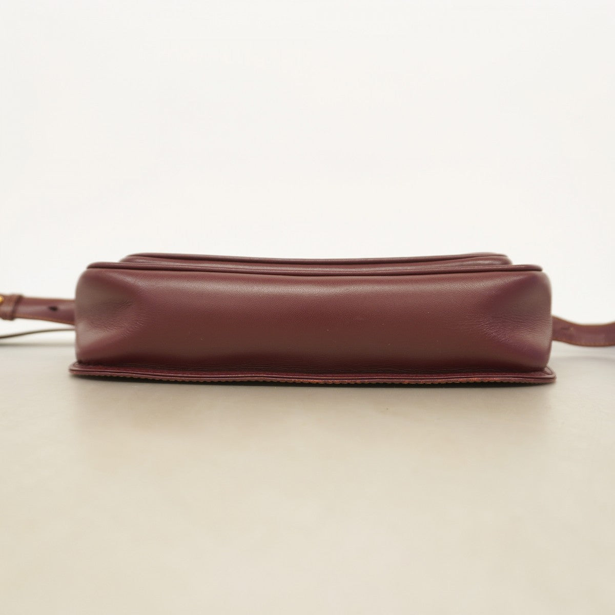 ★SALE【5hd3818-h】カルティエ ショルダーバッグ マスト レザー ボルドー ゴールド金具【中古】レディース