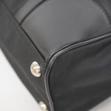 【5hd3953-h】プラダ ショルダーバッグ ナイロン ブラック シルバー金具【中古】レディース