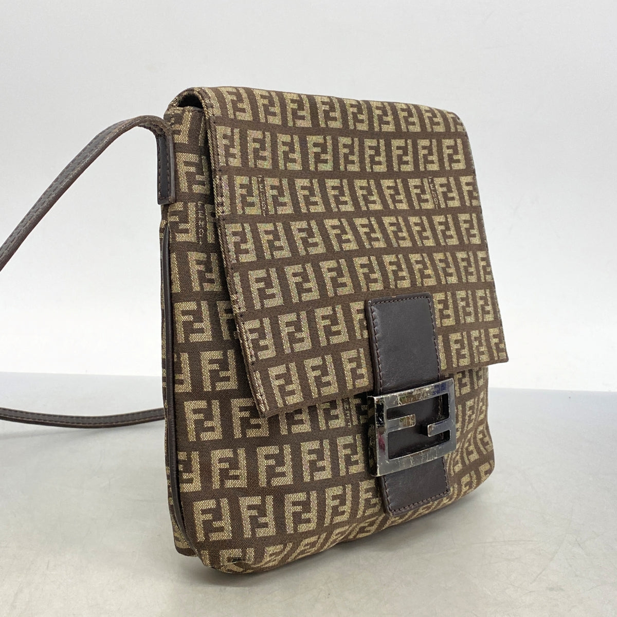 【5hd4248-h】フェンディ ショルダーバッグ ズッキーノ ナイロンキャンバス ブラウン シルバー金具【中古】レディース