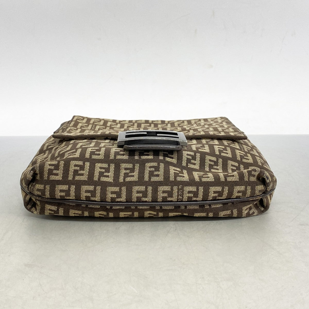 【5hd4248-h】フェンディ ショルダーバッグ ズッキーノ ナイロンキャンバス ブラウン シルバー金具【中古】レディース