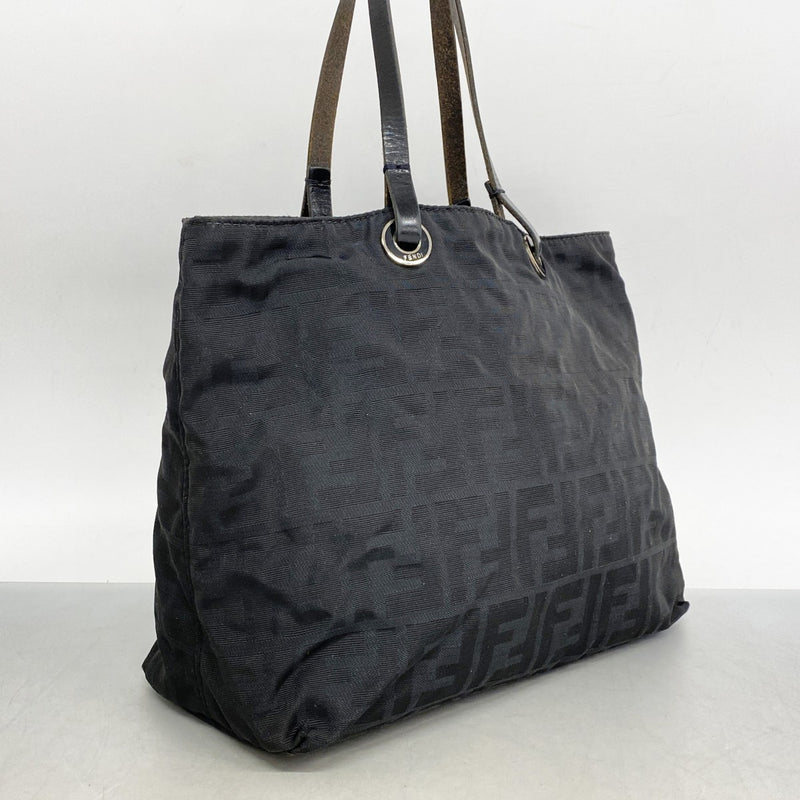 【5hd4262-h】フェンディ ハンドバッグ ズッカ ナイロンキャンバス ブラック シルバー金具【中古】レディース
